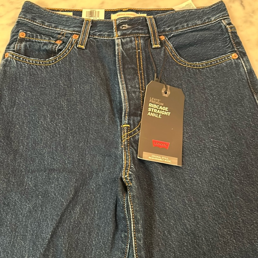 Levi’s Ribcage Straight Ankle Jeans, Sz 28x27, NWT